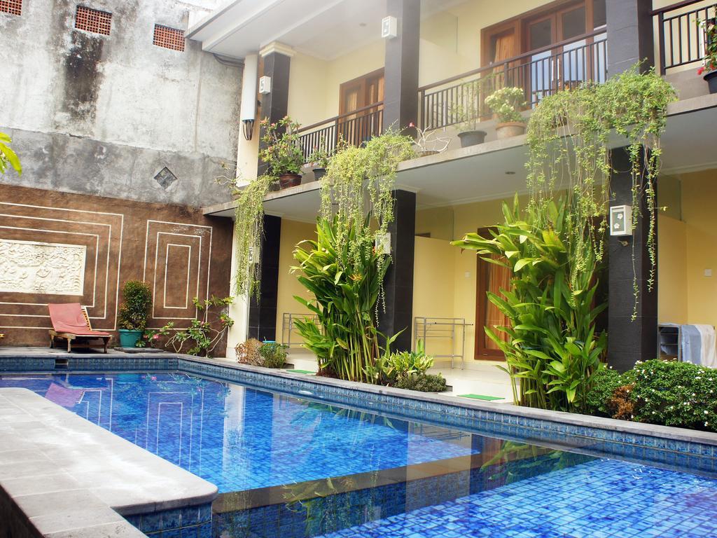 Waringin Homestay Kuta Lombok Esterno foto