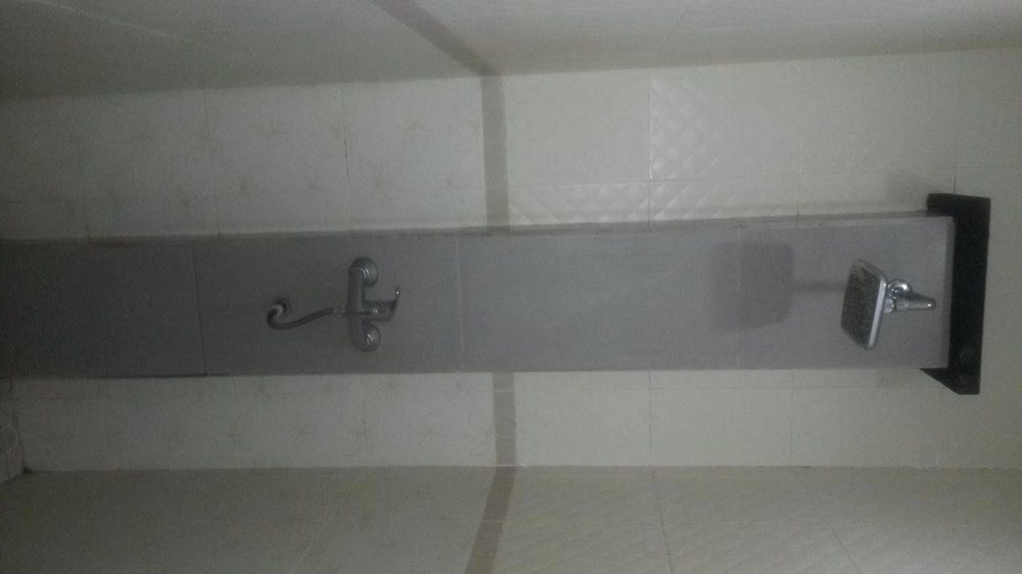 Waringin Homestay Kuta Lombok Esterno foto